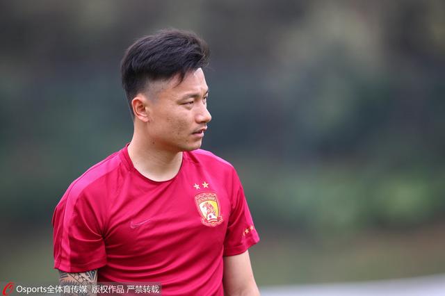 作为非物质文化遗产的传承人，勉冲·罗布斯达所在的唐卡艺术园区被打造成了文化旅游的景点，他希望通过非遗的展示来传播藏地文化。